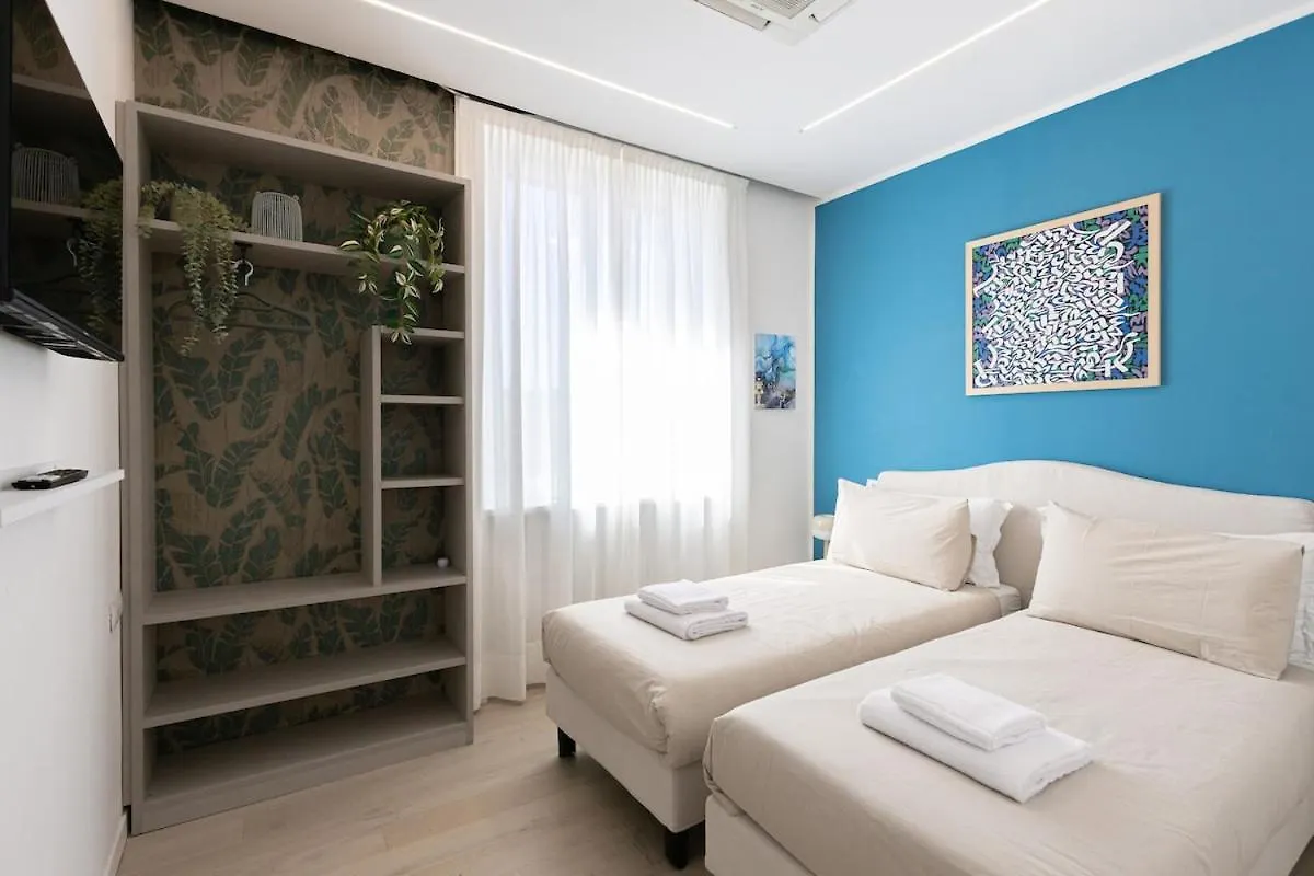 Two -Rooms Apartment 10 Minutes Duomo By Metro Milano