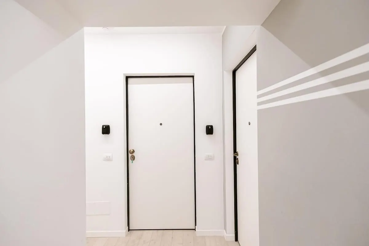 Two -Rooms Apartment 10 Minutes Duomo By Metro Milan